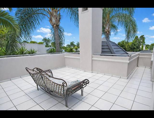 4 BEDROOM HOUSE FOR SALE IN SANDOWN